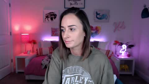 Snapshot of holihurricane chatting on December 18, 4:40 am Holi Hurricane online show from December 18, 4:40 am