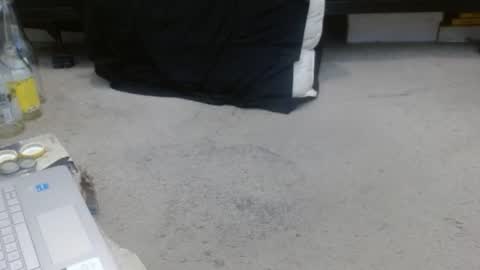 Holly Hawkes online show from February 26, 5:42 am