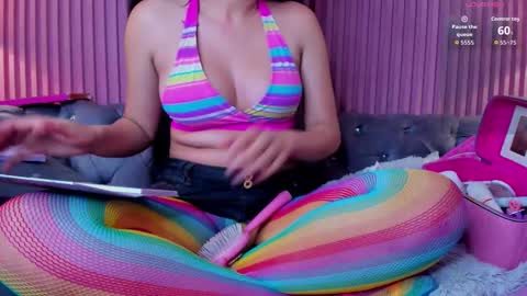 Holly online show from October 7, 11:51 am