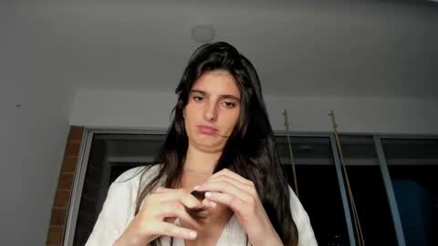 Snapshot of hollyshit_ chatting on December 6, 12:12 am hollyshit_ online show from December 6, 12:12 am