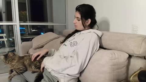 Snapshot of hollyshit_ chatting on September 24, 12:47 am hollyshit_ online show from September 24, 12:47 am