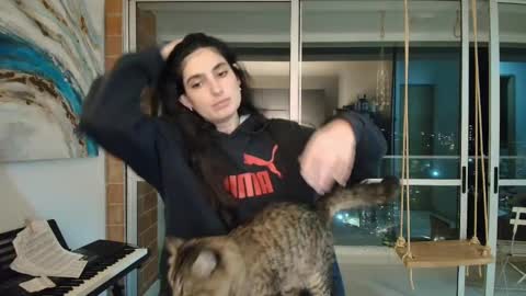 Snapshot of hollyshit_ chatting on November 4, 12:43 am hollyshit_ online show from November 4, 12:43 am