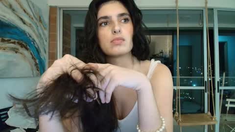 Snapshot of hollyshit_ chatting on November 8, 12:00 am hollyshit_ online show from November 8, 12:00 am