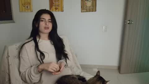 Snapshot of hollyshit_ chatting on November 20, 11:59 pm hollyshit_ online show from November 20, 11:59 pm