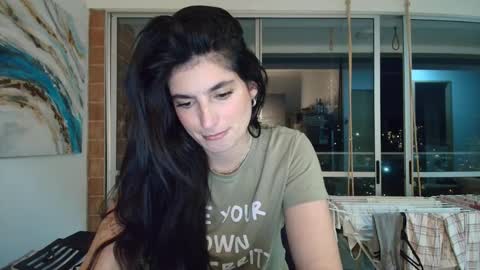 Snapshot of hollyshit_ chatting on November 24, 11:15 pm hollyshit_ online show from November 24, 11:15 pm