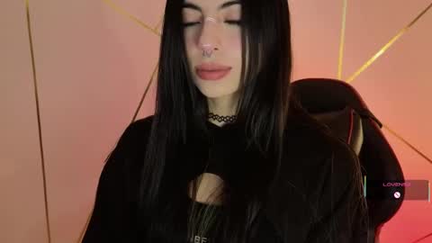 Snapshot of hollyxx_ chatting on February 11, 9:03 pm holly online show from February 11, 9:03 pm