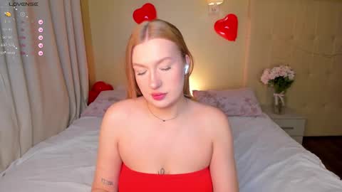 Emma online show from February 19, 1:18 am