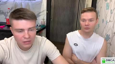 Snapshot of holy_eggs_00 chatting on September 19, 5:57 pm holy_eggs_00 online show from September 19, 5:57 pm