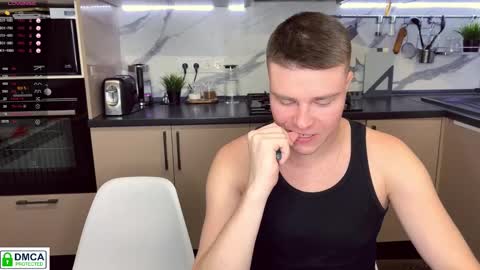 Snapshot of holy_eggs_00 chatting on October 15, 6:08 pm holy_eggs_00 online show from October 15, 6:08 pm