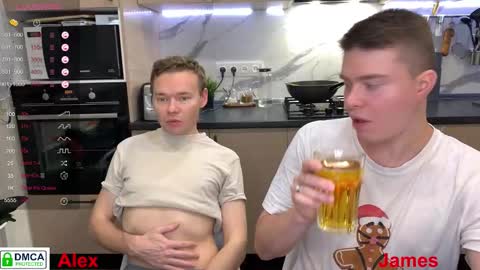 Snapshot of holy_eggs_00 chatting on October 23, 5:55 pm holy_eggs_00 online show from October 23, 5:55 pm