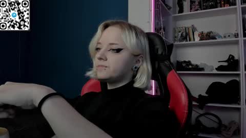 holy_mistresss online show from January 10, 10:06 am