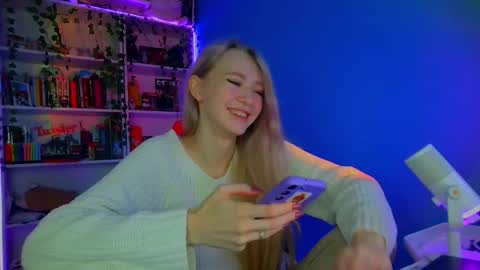 Rumi online show from September 12, 9:20 am