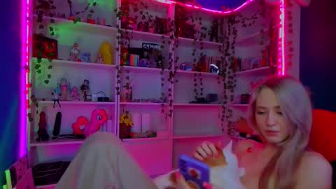 Rumi online show from October 18, 1:23 pm