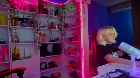 Rumi online show from October 22, 10:15 am