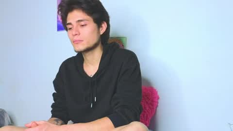      online show from April 16, 6:58 am