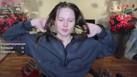 holybabydoll online show from November 24, 11:59 pm