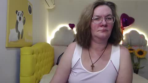 holymilfa online show from February 21, 2:48 pm