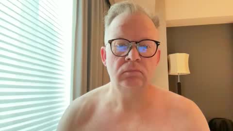 Daffy online show from December 14, 1:33 am