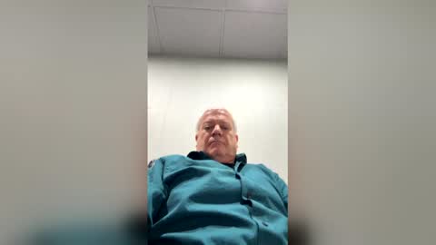 hondodeasy online show from April 20, 1:03 pm