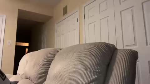 honey_man14 online show from December 19, 5:07 am