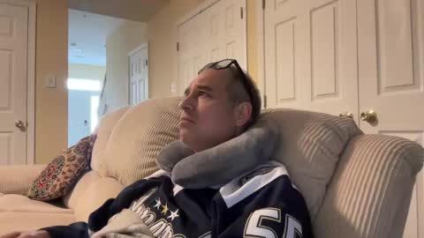 honey_man14 online show from December 21, 2:15 pm