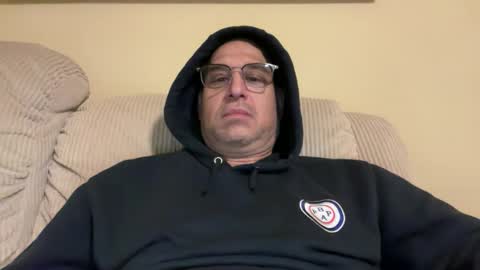 honey_man14 online show from October 28, 3:54 am