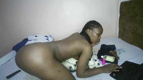 honey_nubia0 online show from November 27, 10:12 pm