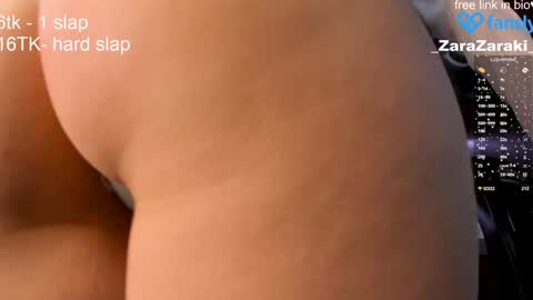 Snapshot of honey_pinkgreen chatting on December 5, 9:29 am Jexy online show from December 5, 9:29 am