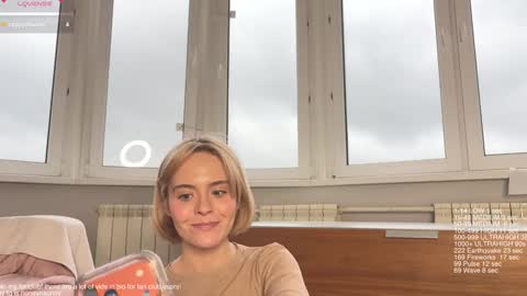 Snapshot of honey_sunshine chatting on October 31, 9:43 am Jenyanew vid how I squirt in forest in bio online show from October 31, 9:43 am