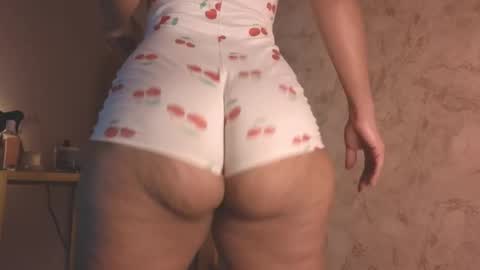 Honey-Sweett online show from April 17, 10:29 am