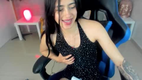 Snapshot of honey_torres_sub chatting on October 14, 1:50 am HONEY online show from October 14, 1:50 am