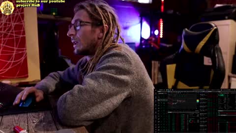 Snapshot of honeyand_thebear chatting on December 2, 1:46 pm Honey and Bear online show from December 2, 1:46 pm