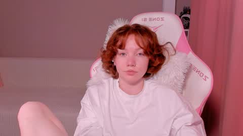 Snapshot of honeyautumn chatting on January 18, 3:20 am honeyautumn online show from January 18, 3:20 am