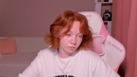 Snapshot of honeyautumn chatting on January 25, 3:09 am honeyautumn online show from January 25, 3:09 am