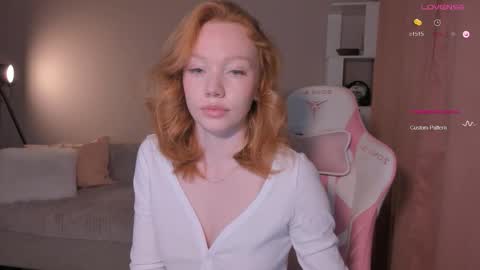 Snapshot of honeyautumn chatting on October 11, 10:08 pm honeyautumn online show from October 11, 10:08 pm