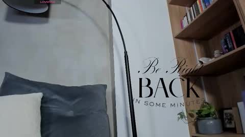 Sofia independent model online show from September 18, 11:23 am