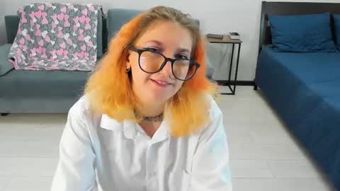 Missy online show from October 21, 2:29 pm