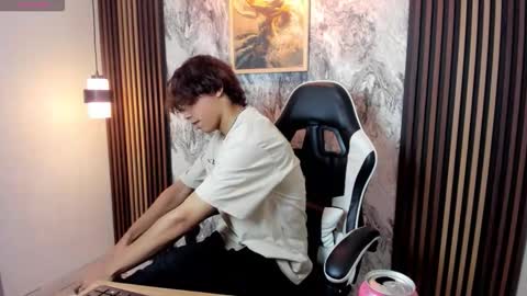 Snapshot of honeymoon_sariel chatting on October 15, 7:47 pm honeymoon_sariel online show from October 15, 7:47 pm