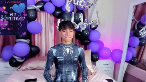 Snapshot of honeymoon_sariel chatting on November 10, 8:30 pm honeymoon_sariel online show from November 10, 8:30 pm