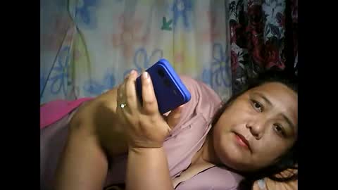 Merry online show from February 3, 8:47 pm