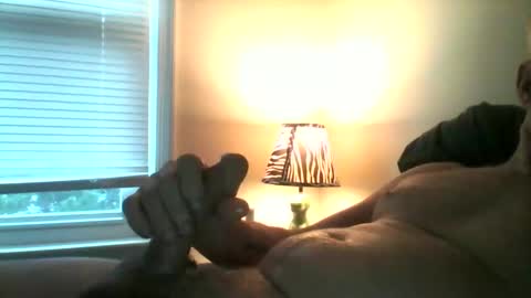 Snapshot of honj19747 chatting on November 22, 1:10 pm honj19747 online show from November 22, 1:10 pm