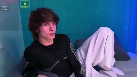 HOOG online show from March 26, 8:14 pm