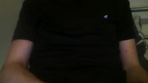 Snapshot of hooper37 chatting on December 9, 12:45 am Hooper39 online show from December 9, 12:45 am