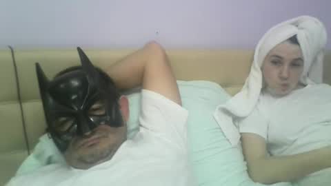 Snapshot of hootloove69 chatting on February 12, 9:11 pm hootloove69 online show from February 12, 9:11 pm