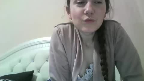 Snapshot of hootloove69 chatting on November 21, 5:00 pm hootloove69 online show from November 21, 5:00 pm