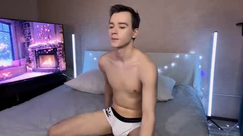 Snapshot of horgald chatting on December 16, 8:19 am MarkAndSonya online show from December 16, 8:19 am