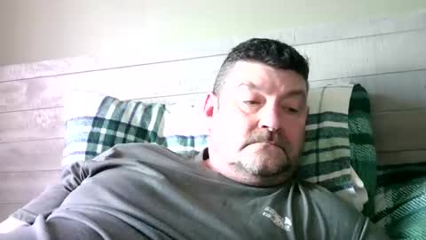 Snapshot of hornee12345 chatting on December 30, 2:40 pm hornee12345 online show from December 30, 2:40 pm