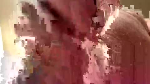 Snapshot of hornieecum chatting on December 27, 11:50 am hornieecum online show from December 27, 11:50 am