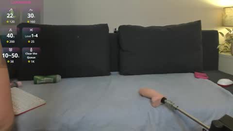 Naomi online show from November 27, 6:37 am