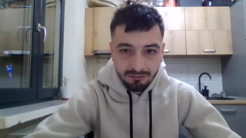 horny_couple9600 online show from December 22, 3:25 am